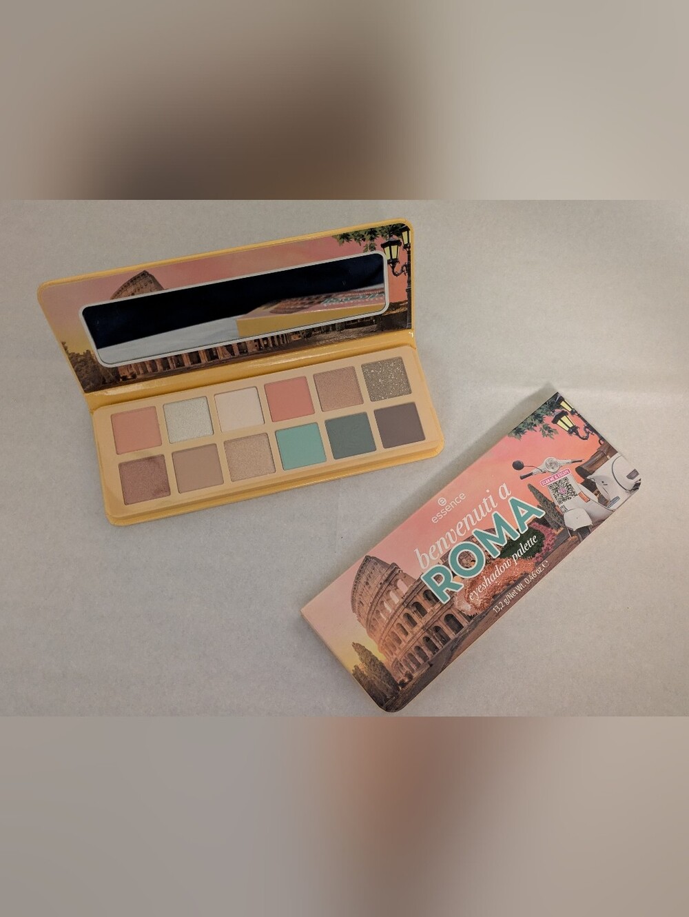 Benvenuti a Roma Eyeshadow Palette - Pastel Pink & Mint Shades 2/$6